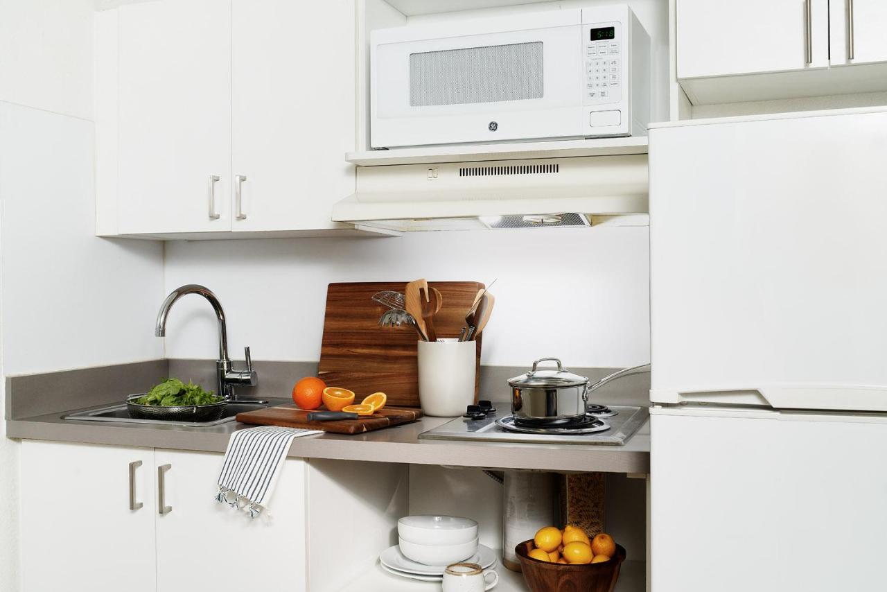 Intown Suites Extended Stay San Antonio Tx - Leon Valley North Εξωτερικό φωτογραφία